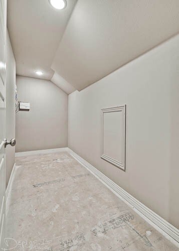 Building Photo - BEAUTIFUL BENTONVILLE HOME - LARGE FENCED IN YARD - BONUS ROOM UPSTAIRS