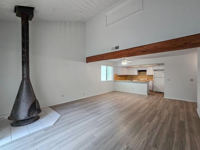 Building Photo - 3564 Ranch to Market Rd 2222