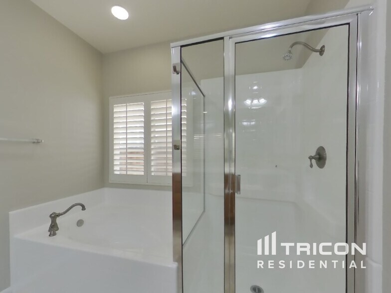 Building Photo - 29848 Tierra Shores Ln