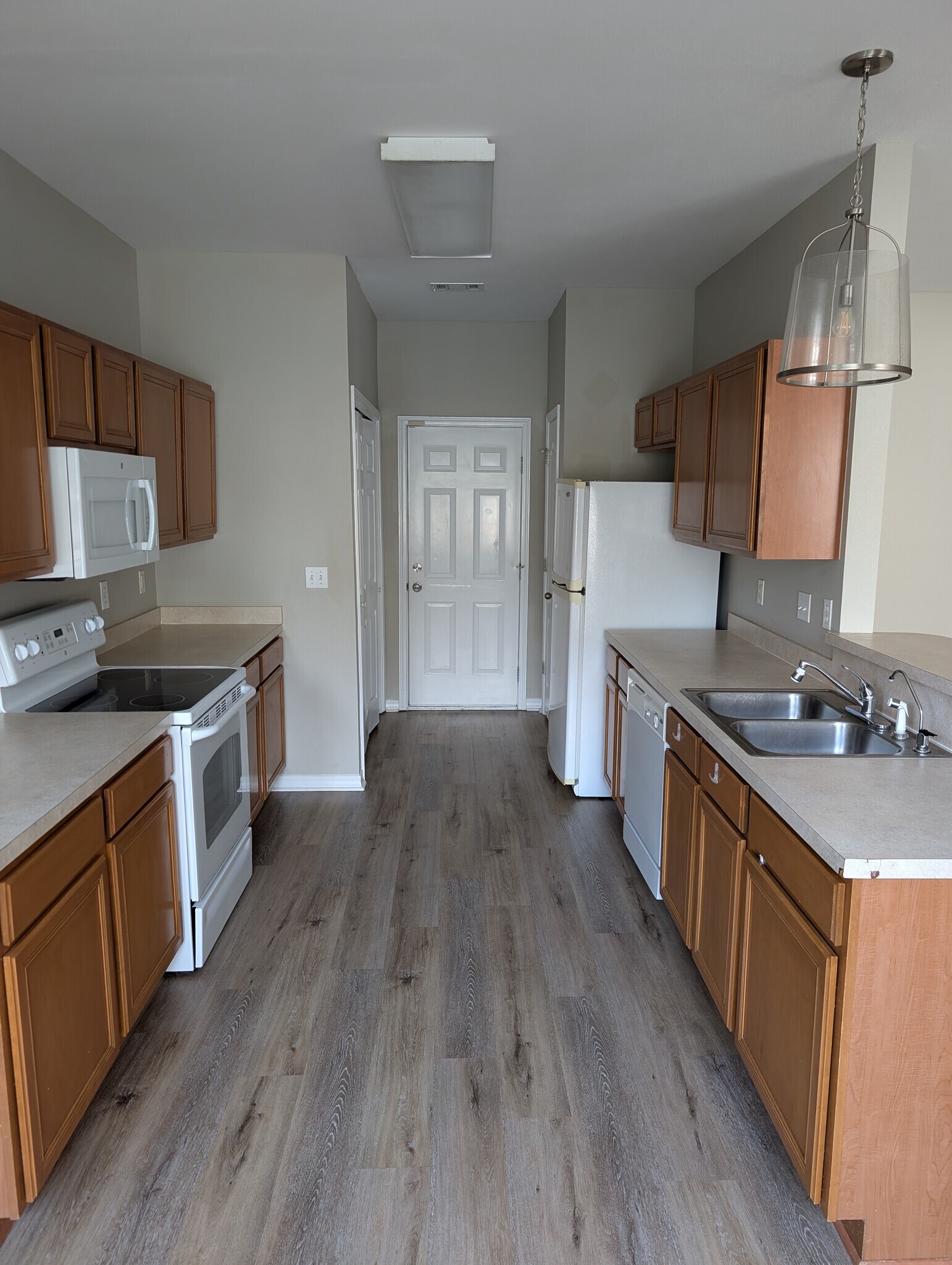 Kitchen - 316 Peoria Blvd
