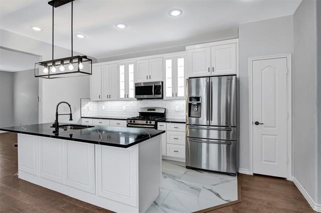 Building Photo - 4200 Comanche Dr