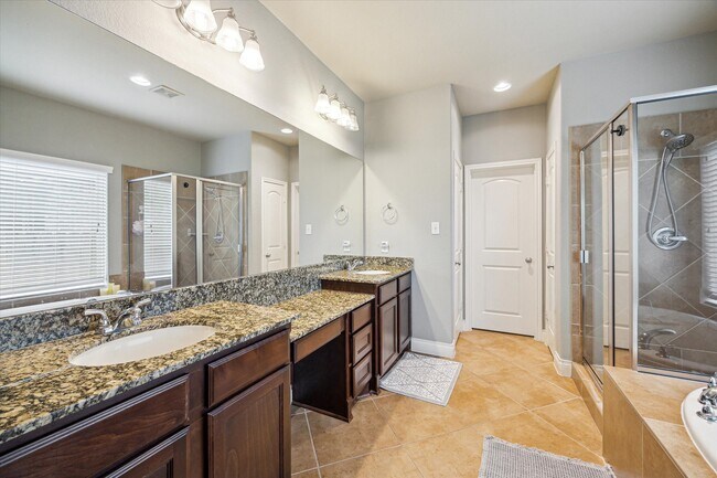 Building Photo - 28919 Crested Butte Dr