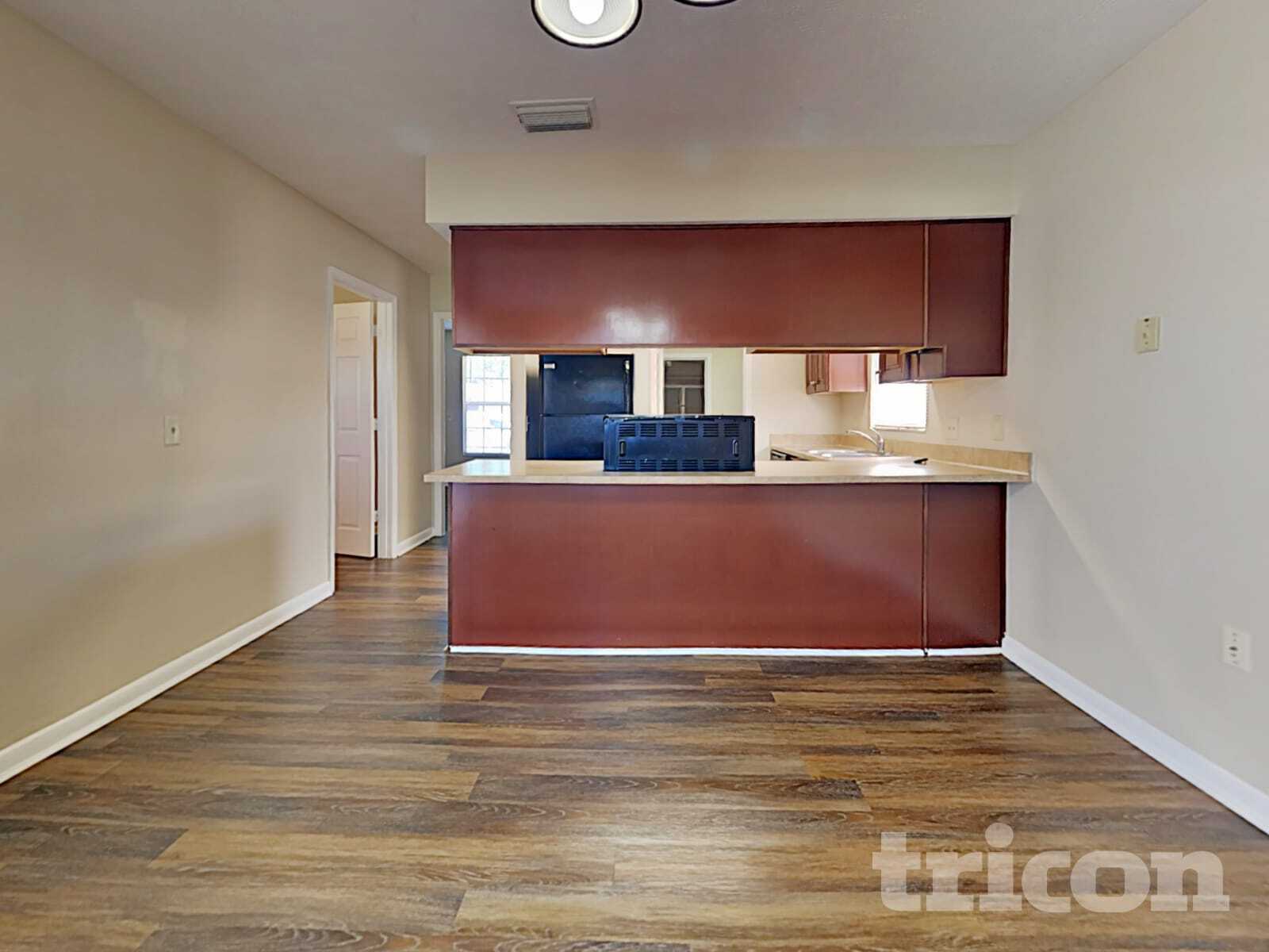 Building Photo - 1201 Windsor Cir