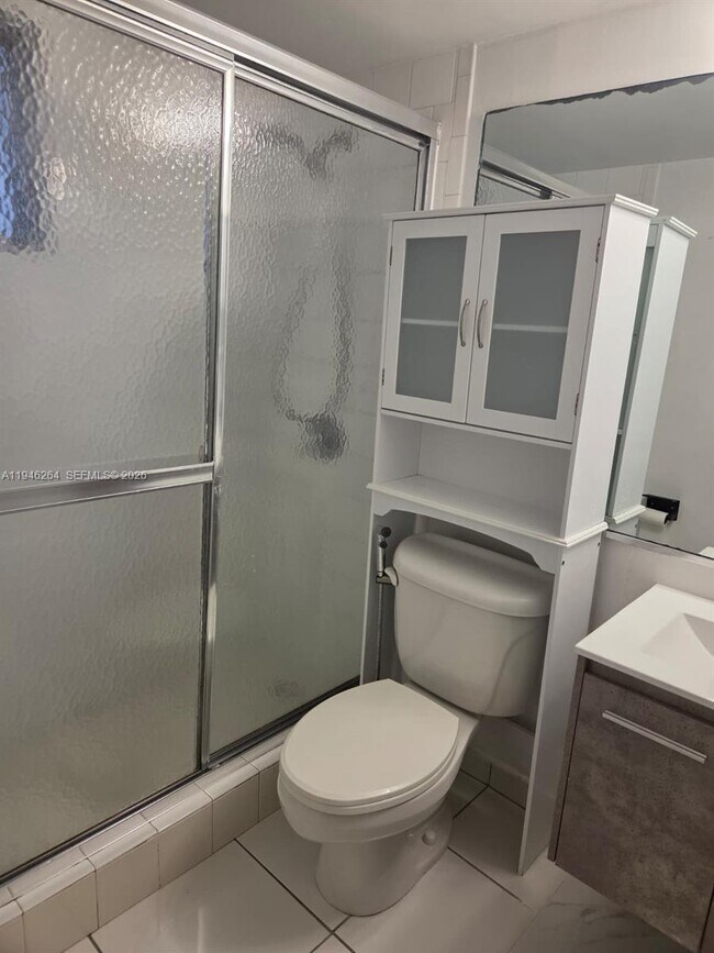 Building Photo - 5440 W 21st Ave