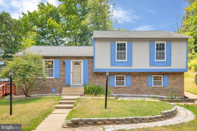 Building Photo - 6327 Joslyn Pl