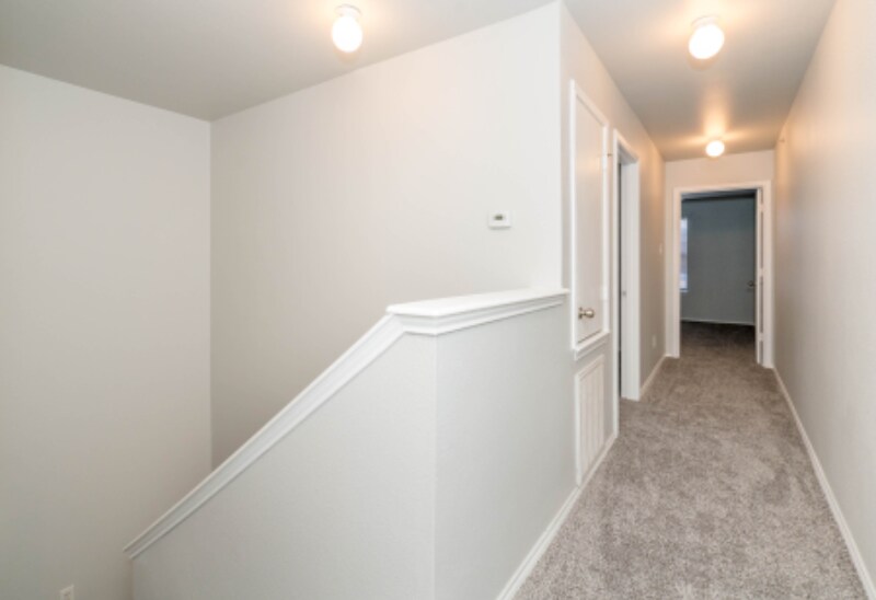 Building Photo - 10806 Mathom Landing
