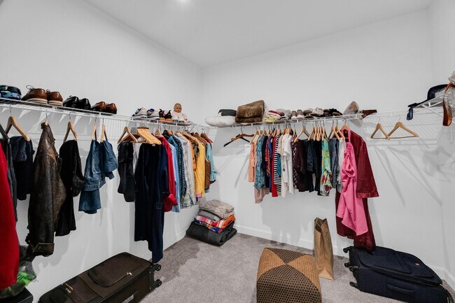 Building Photo - 9060 Remy Ln