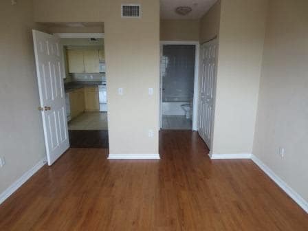 Building Photo - 2201 W Preserve Way