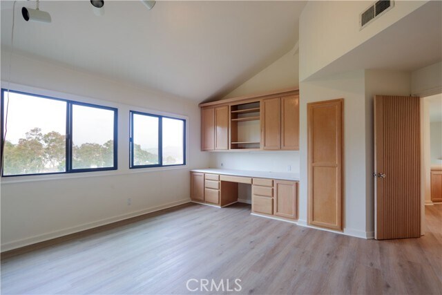 Building Photo - 11 Terraza