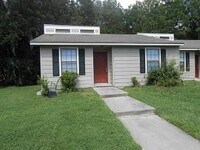 Building Photo - 415 Admiral's Walk Dr