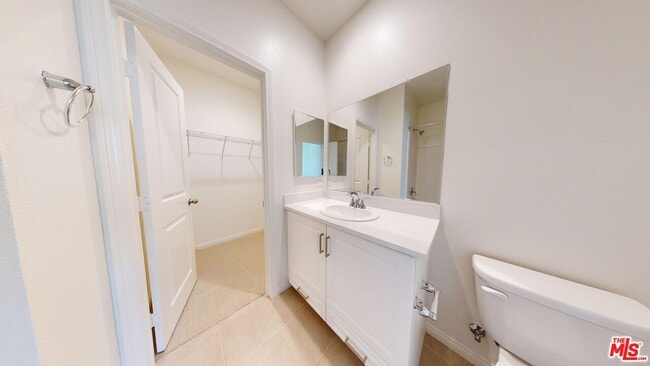 Building Photo - 2410 E Agave St