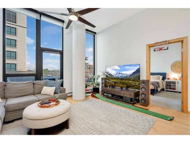 Building Photo - 1240 S 2nd St