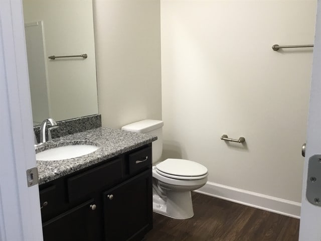 Building Photo - 3080 Creek Village Ln