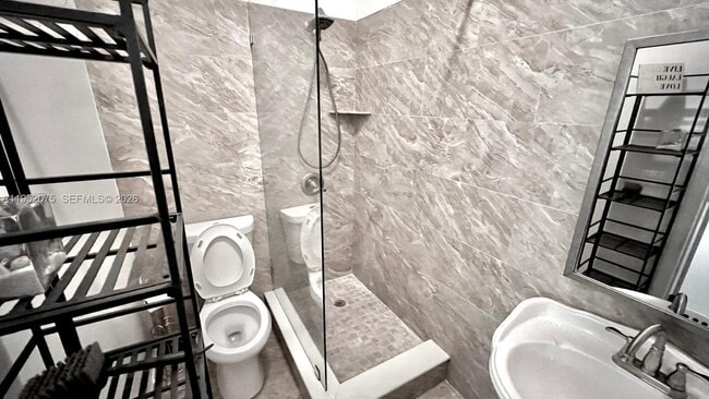 Building Photo - 8550 Miller Dr