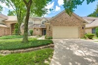 Building Photo - 25 Fairway Oaks Pl