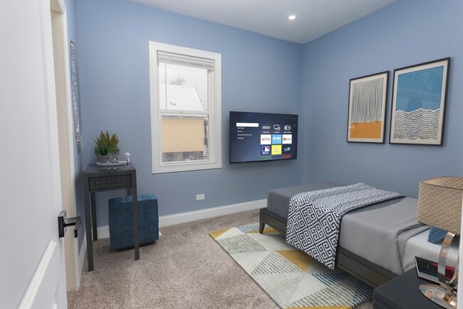 Building Photo - 131 E 117th St