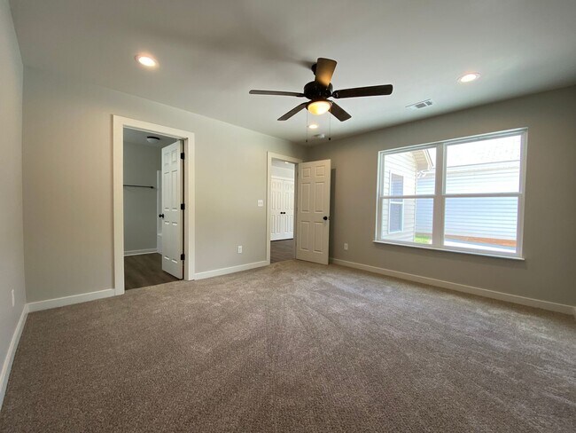 Building Photo - Home for rent in Montgomery!!! View with 48 Hours Notice!