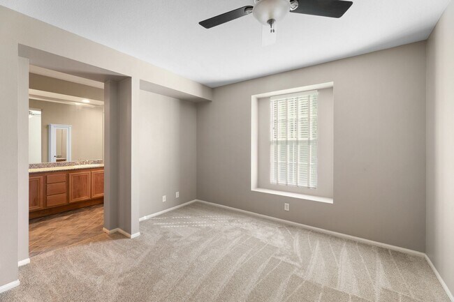 Building Photo - 26820 Marina Point Ln