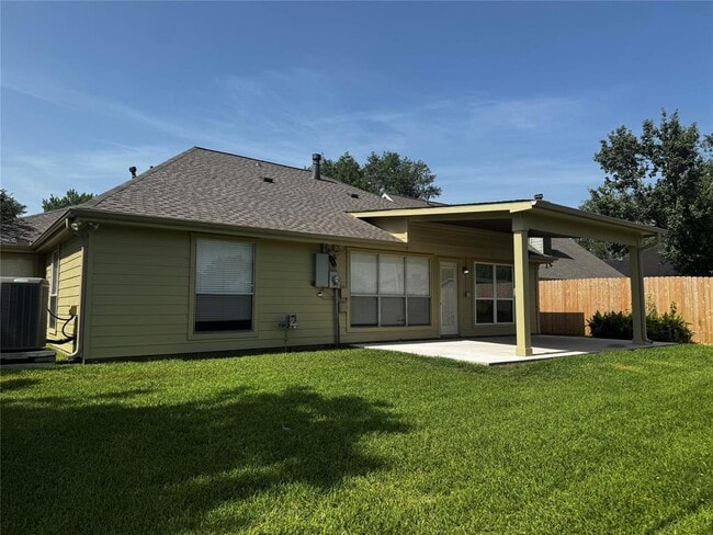 Building Photo - 4203 Bentley Dr
