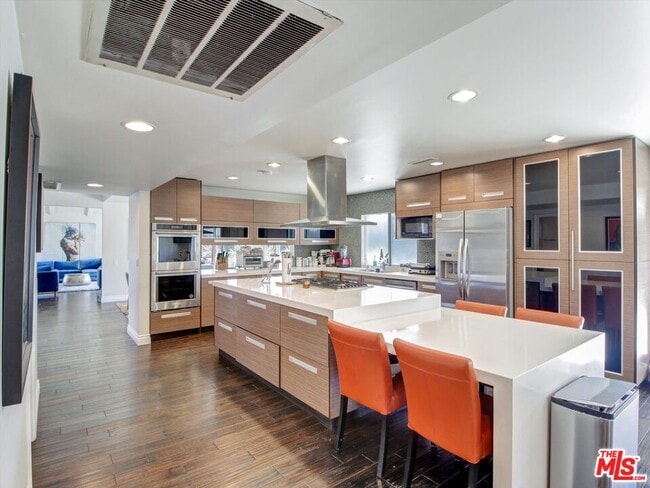 Building Photo - 6763 Radlock Ave