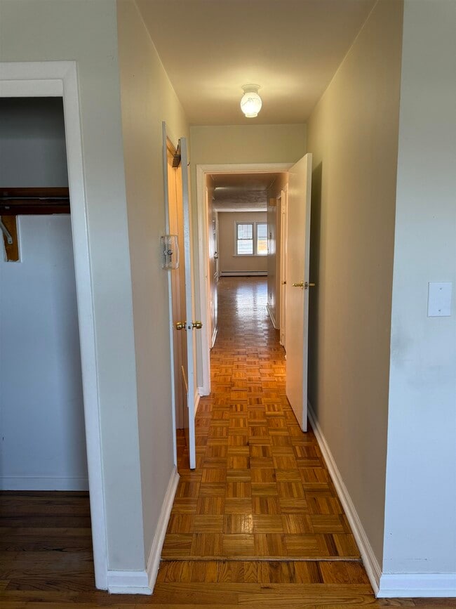 Building Photo - 2513 Palisade Ave