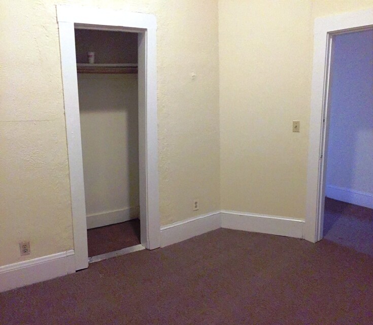 Building Photo - 471 Commonwealth Ave