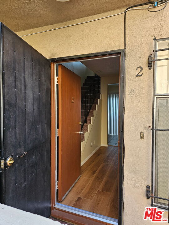 Building Photo - 1855 S Victoria Ave