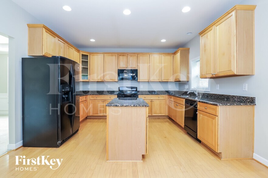 Building Photo - 5302 Cragganmore Dr