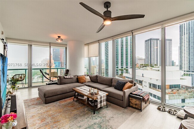 Building Photo - 888 Biscayne Blvd