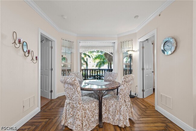 Building Photo - 2825 Palm Beach Blvd