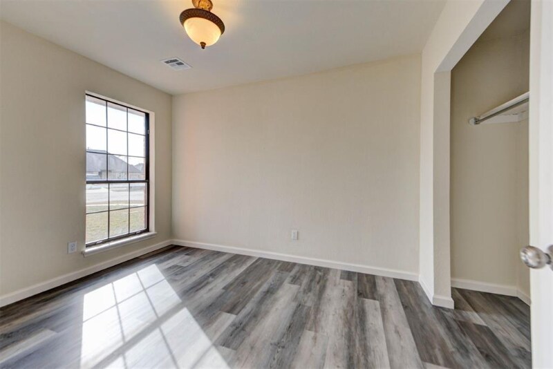 Building Photo - 8125 Jason Dr