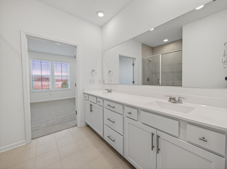 Building Photo - 268 Onset Way