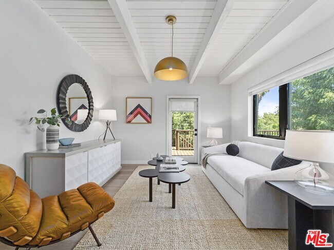 Building Photo - 2304 Vestal Ave