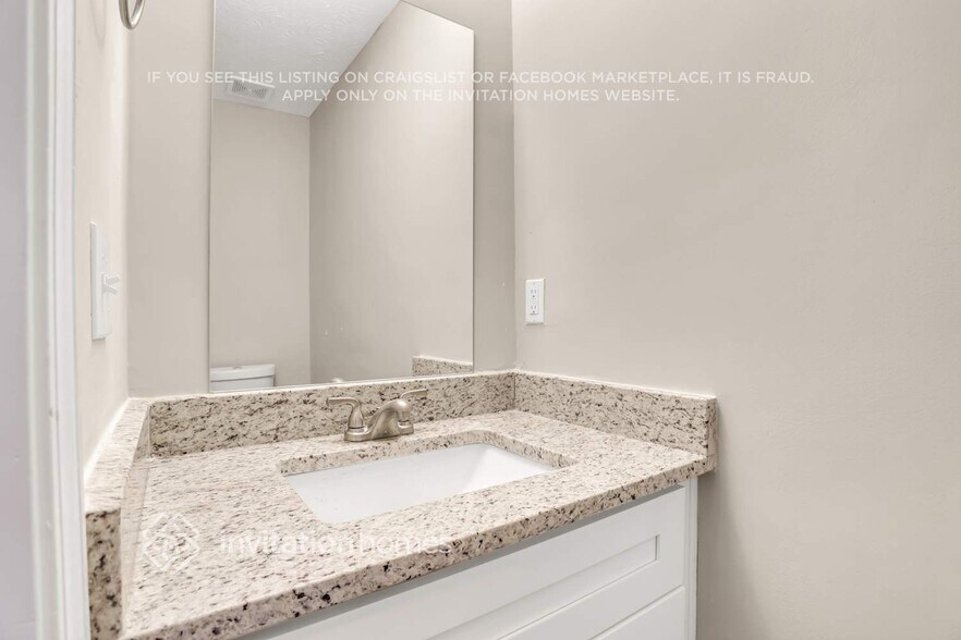 Building Photo - 1363 Ambercrest Way