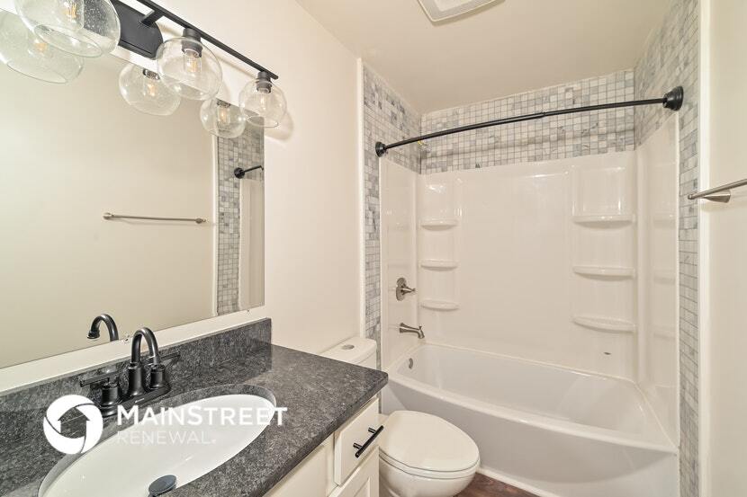 Building Photo - 6509 Ellesmere Dr NW
