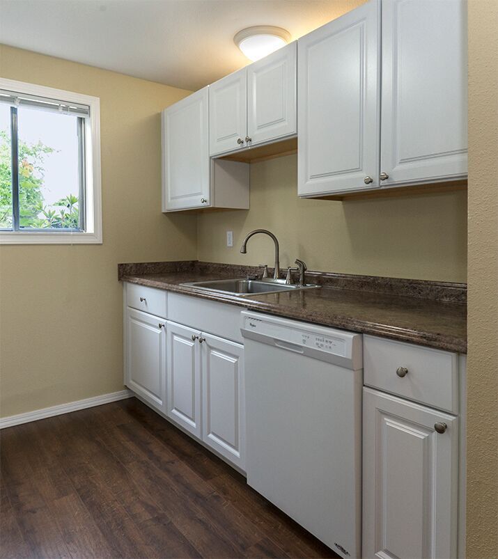 Building Photo - 12400 SW Gingham Ln