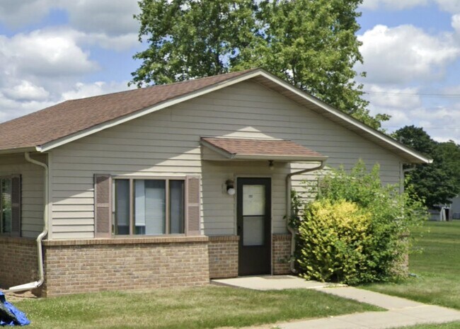 Building Photo - 125 Shire Cres