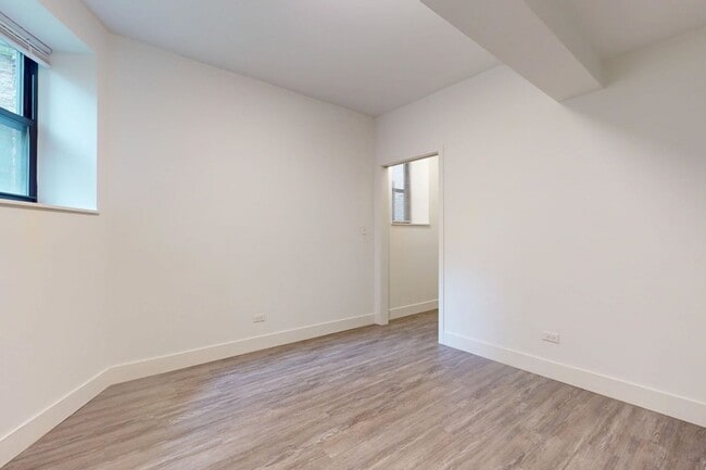 Floorplan - 5474-5480 S. Hyde Park Boulevard
