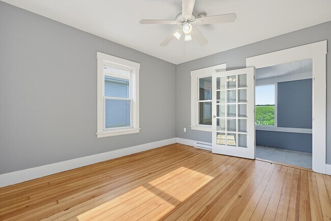Building Photo - 12R Granite Street Unit 3