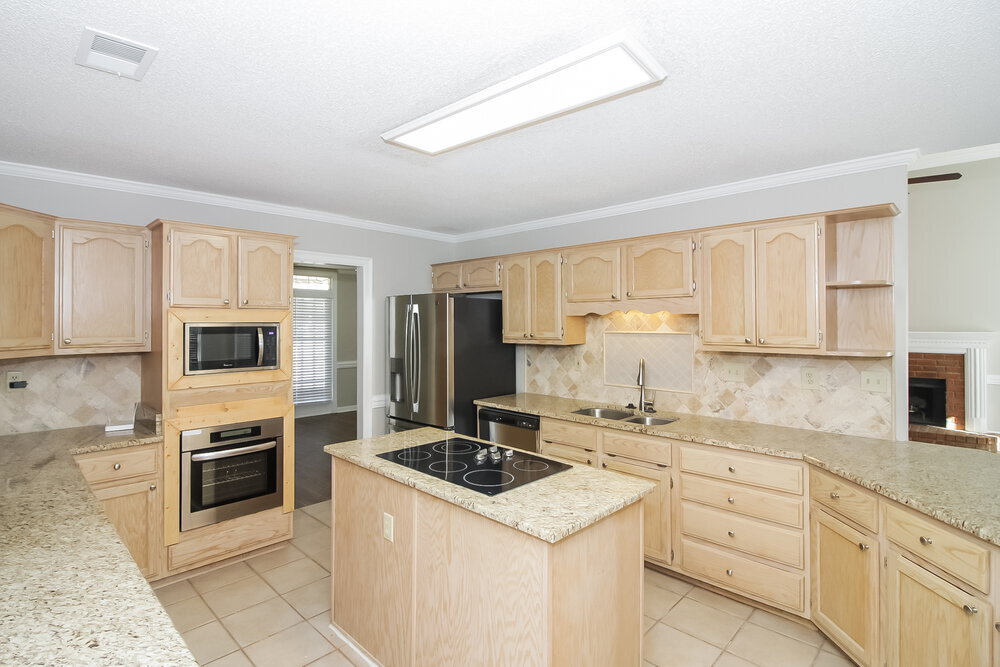 Building Photo - 8699 Wood Mills Dr W