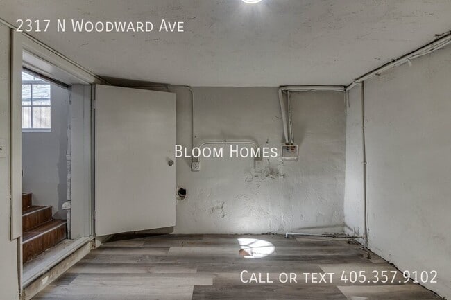 Building Photo - 2317 N Woodward Ave