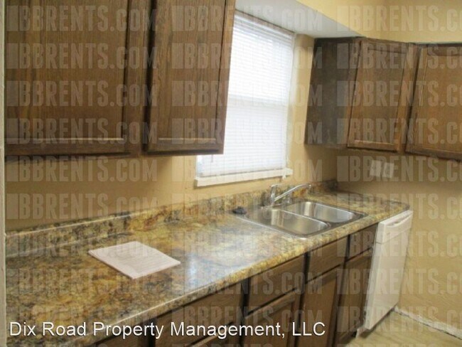 Building Photo - 3 br, 2 bath House - 2501 Shroyer Road,