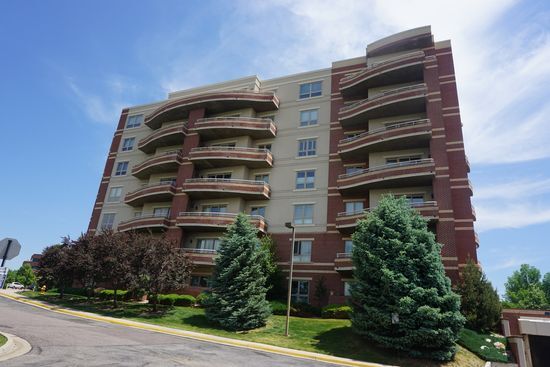 Primary Photo - 4875 S Monaco St