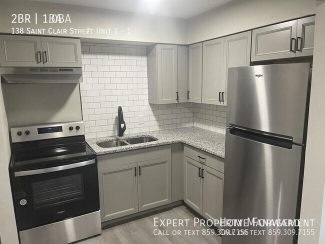 Building Photo - 138 St Clair St