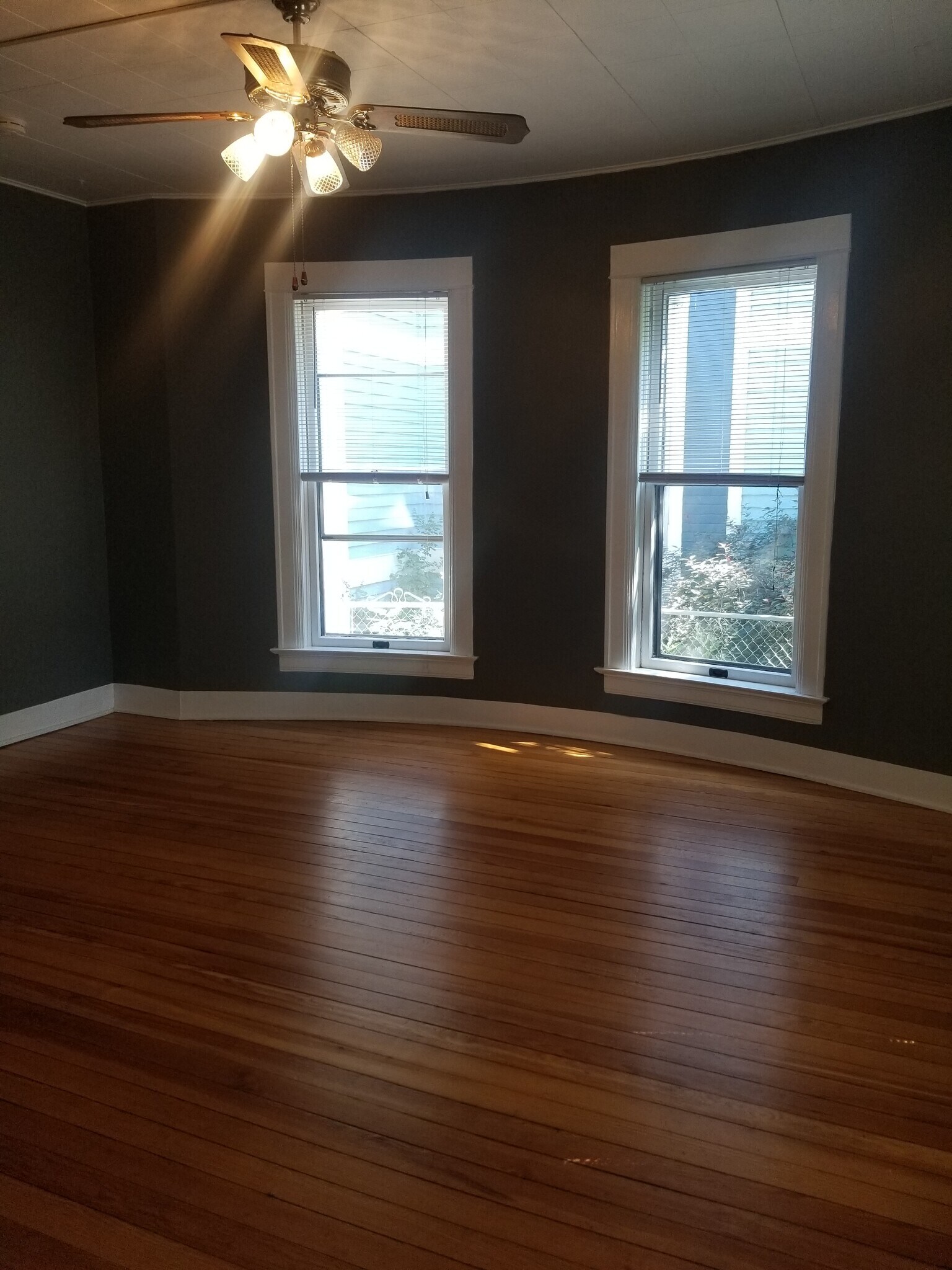 Building Photo - 701 Remington St