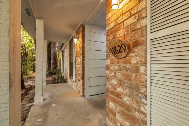 Building Photo - 11829 S Red Cedar Cir