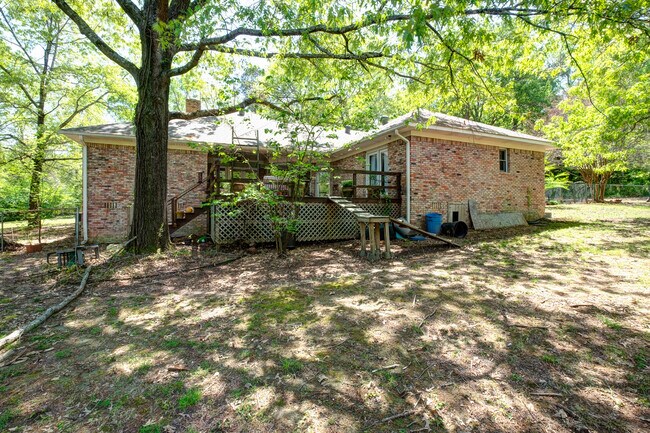Building Photo - 222 Frazier Ln