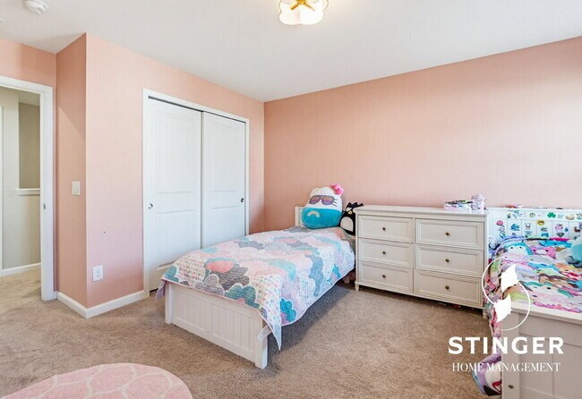 Building Photo - 1214 Danner Dr
