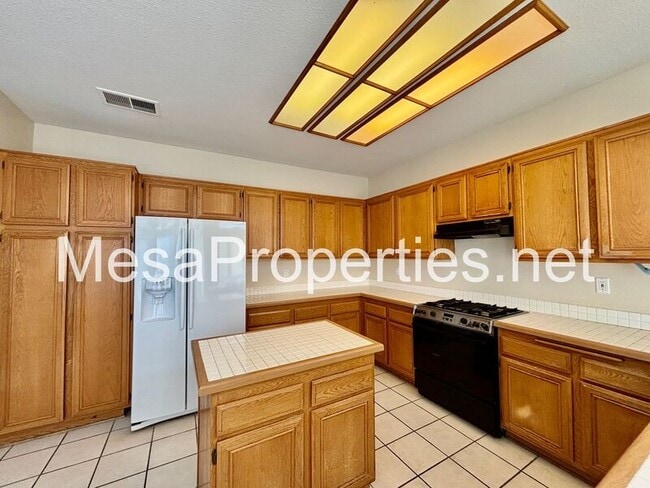 Building Photo - 12468 Redrock Ct