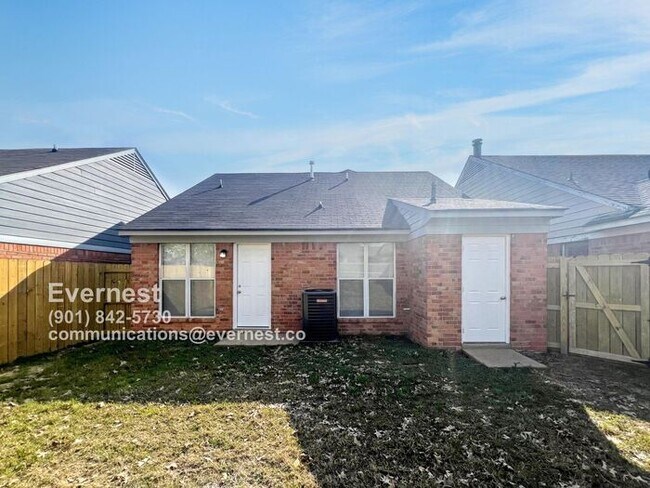 Building Photo - 7593 Lilly Dr